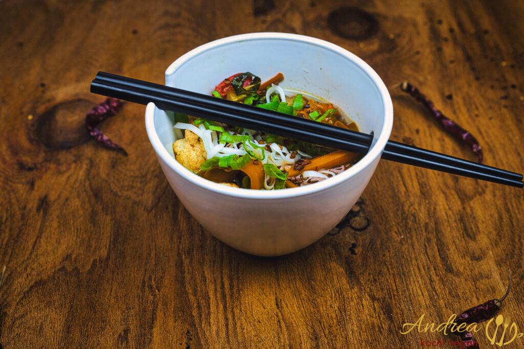 chilischarfe thaisuppe