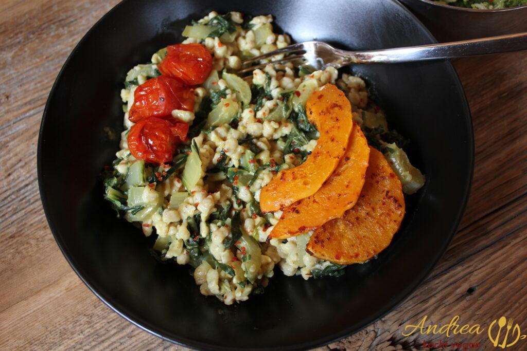 Nussspätzle mit Mangold